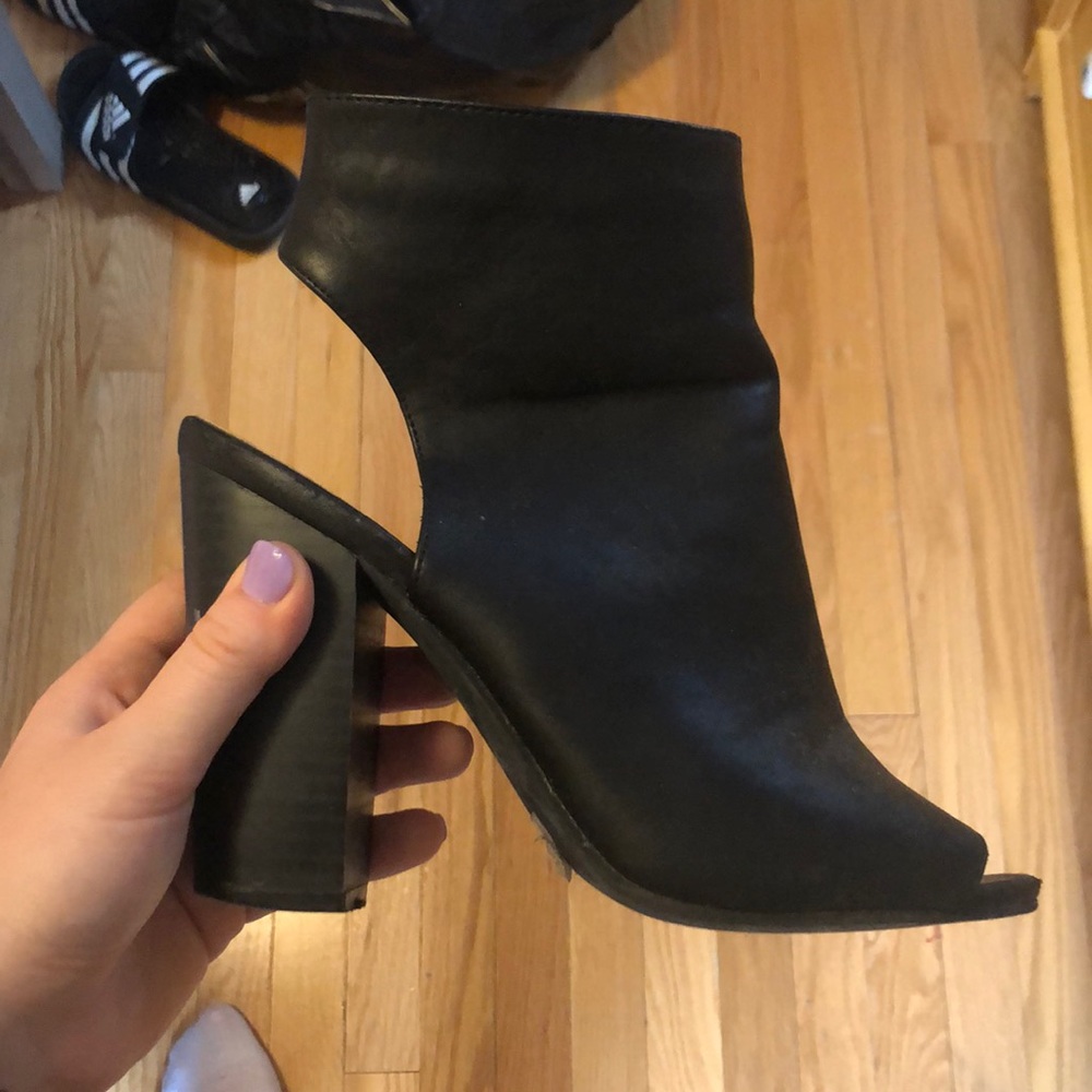 Black heels